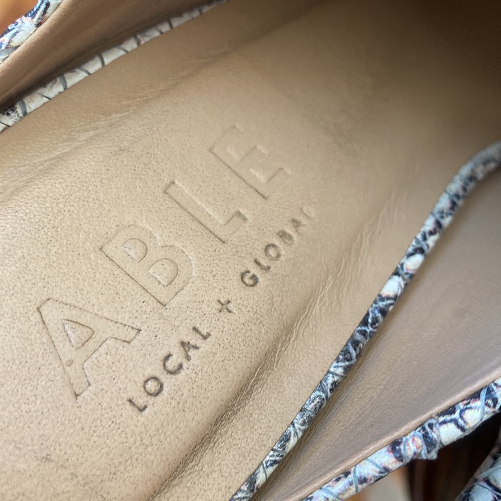 Able Mules - image 3